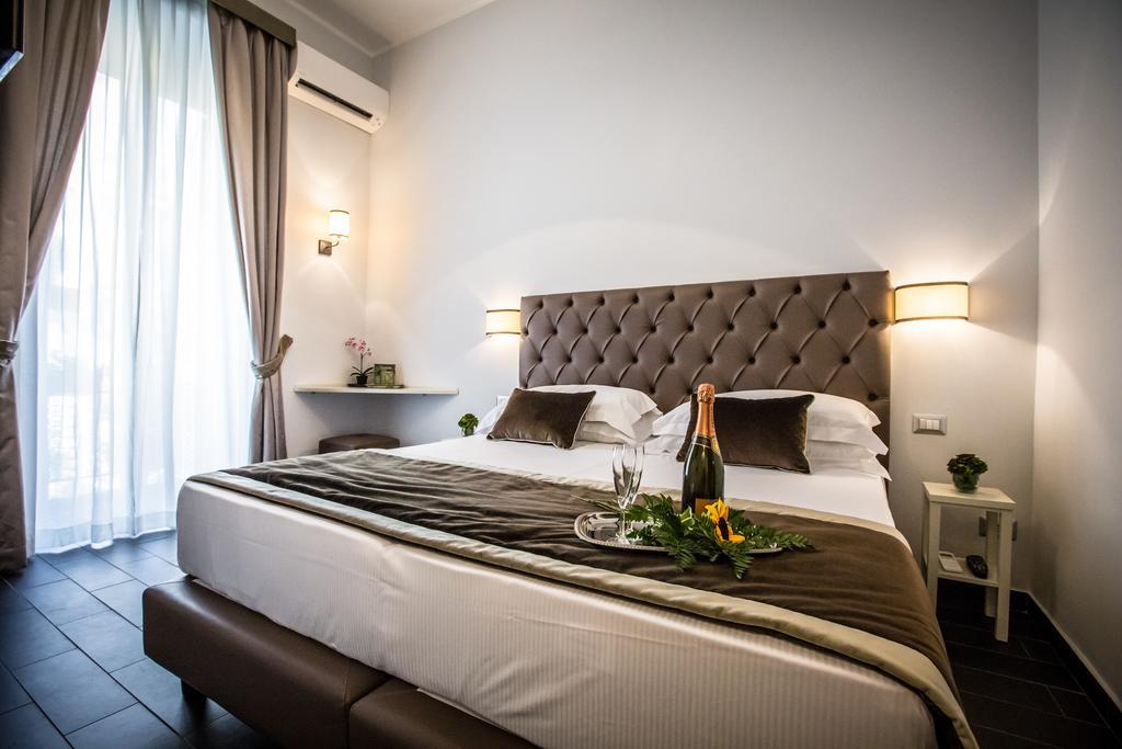San Pietro Leisure And Luxury Otel Roma Oda fotoğraf